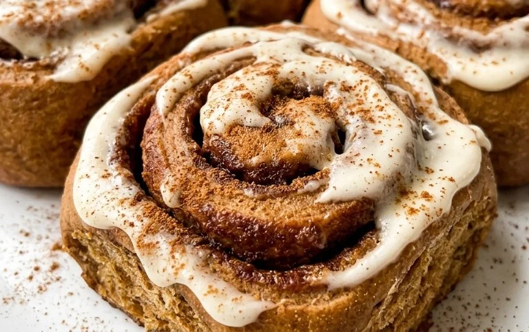 Gingerbread Cinnamon Rolls